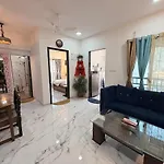 Stunning 1Bhk With View City View, Bandra West