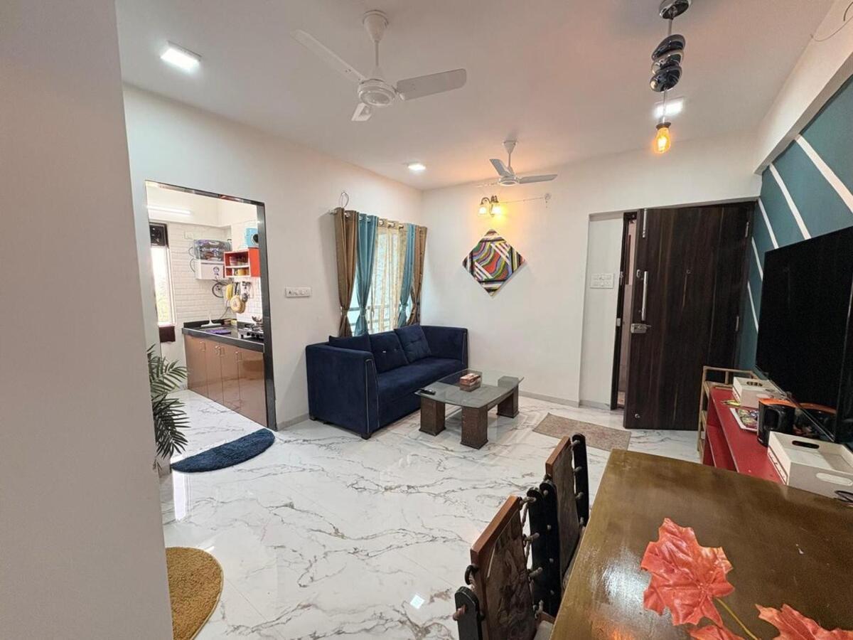Stunning 1bhk With View View, Bandra West